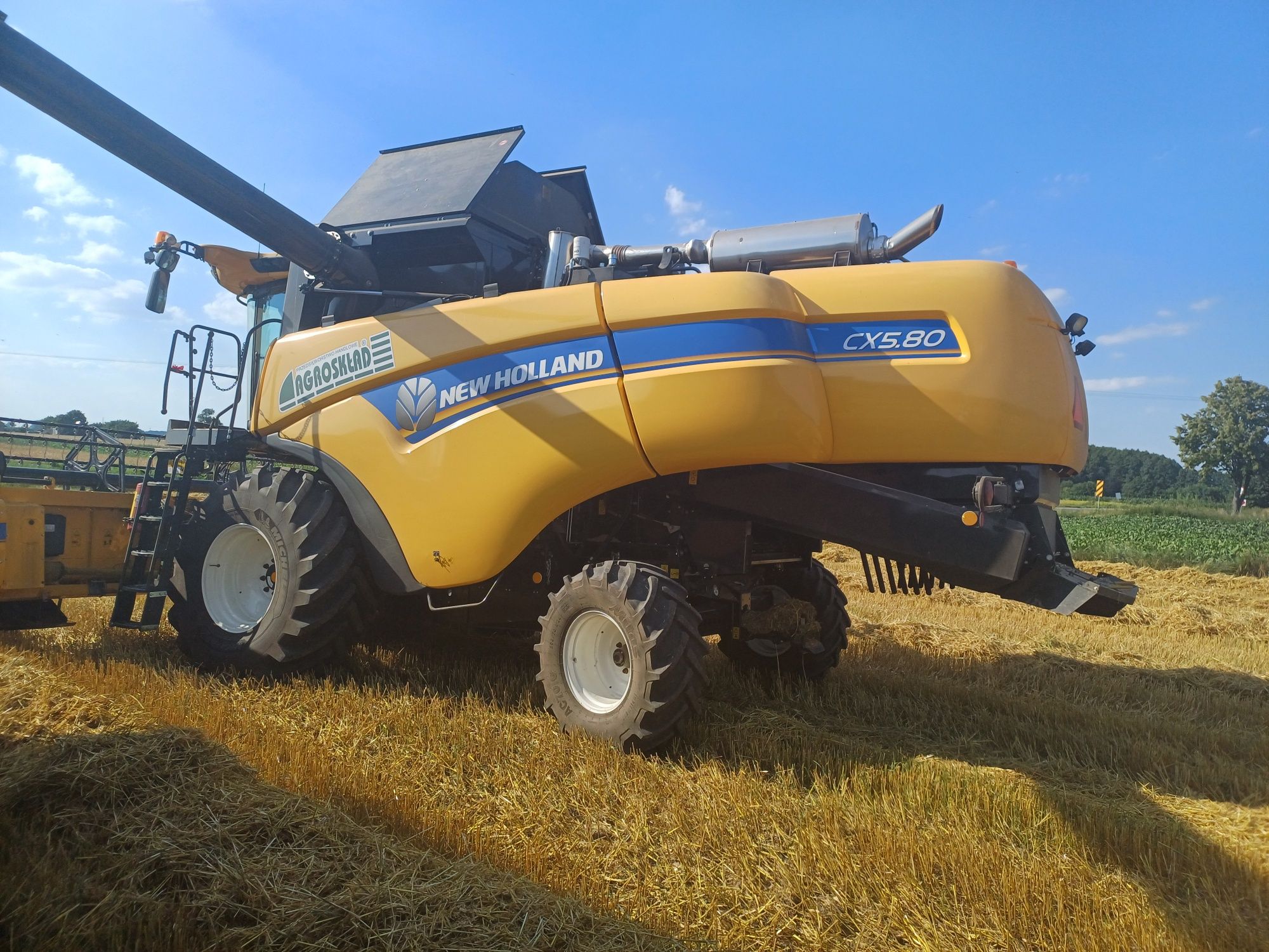 Kombajn New Holland Cx5.80 heder 5.18  umowa kupna