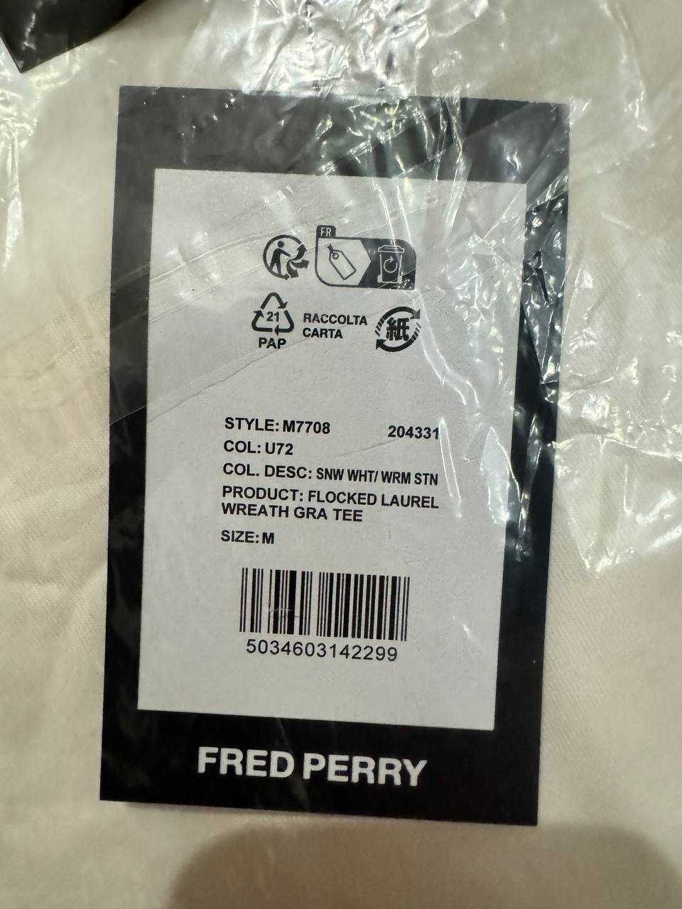 Нова оригінальна футболка Fred Perry з логотипом