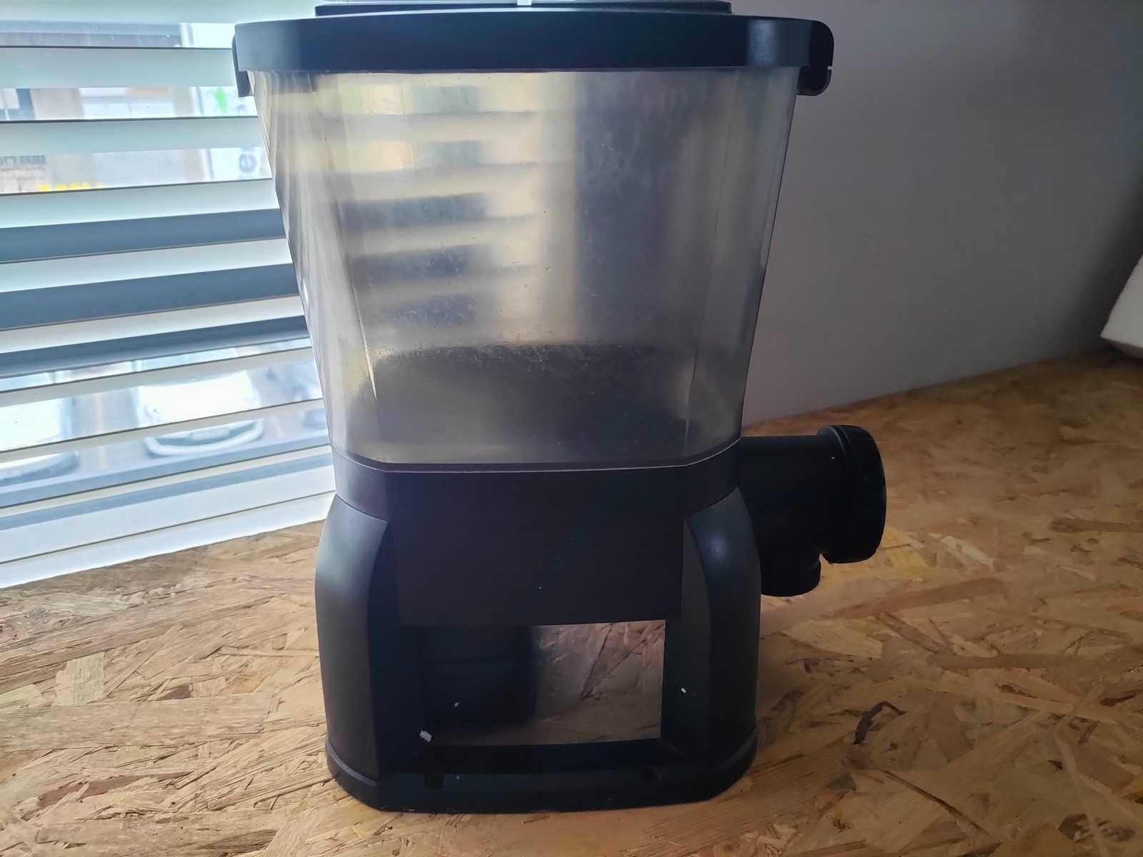 Jecod AFD-6 Solar Auto Feeder 6l - karmnik automatyczny solarny