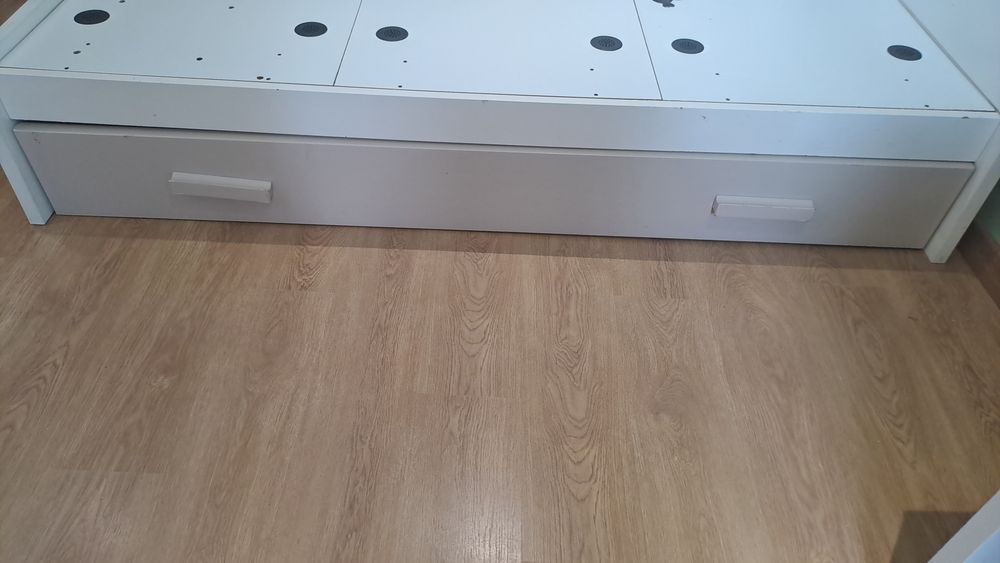 2 Camas (Em cima/gavetão)