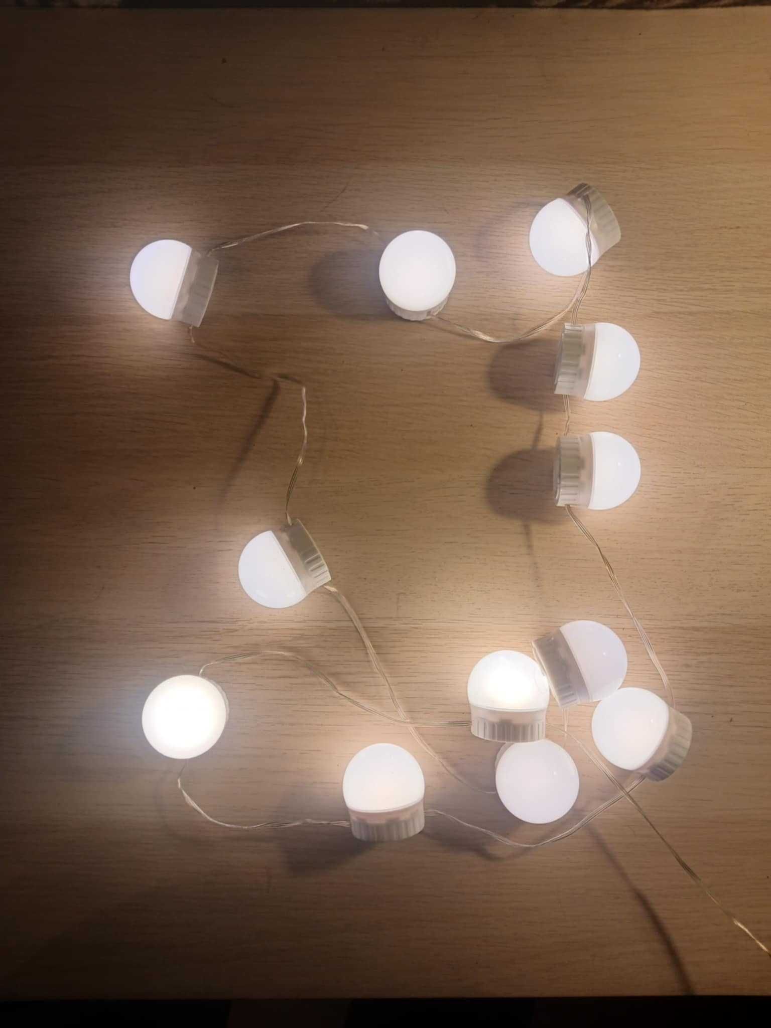 lampki na toaletkę