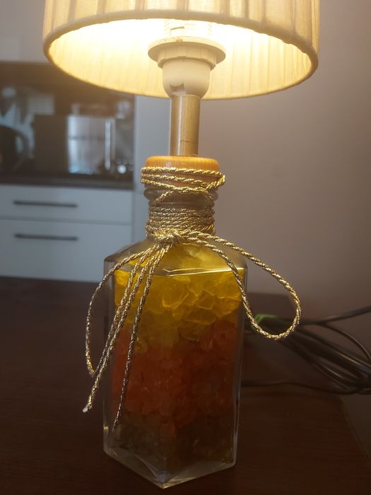 Nocna lampka do sypialni