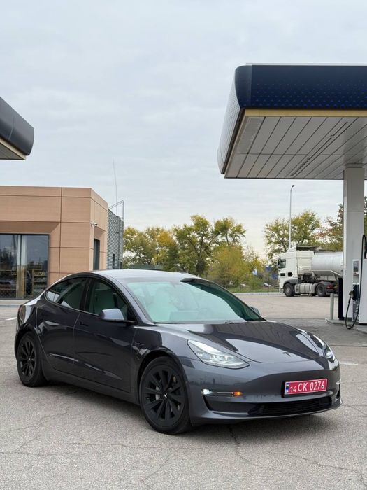 Tesla Model 3 dual motor 2021 год