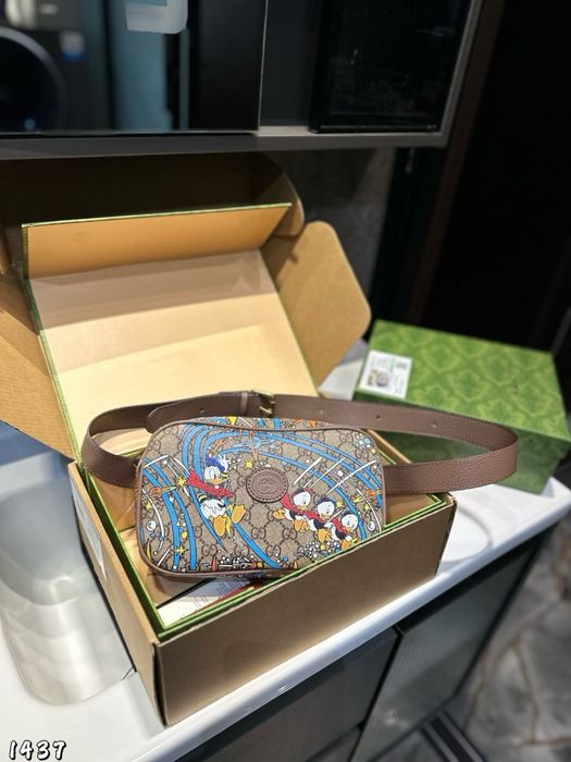 Сумка Louis Vuitton gcc мужская бежевая унисекс disney donald duck