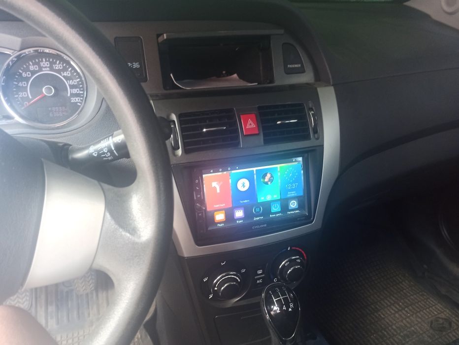 Хороший і надійний автомобіль