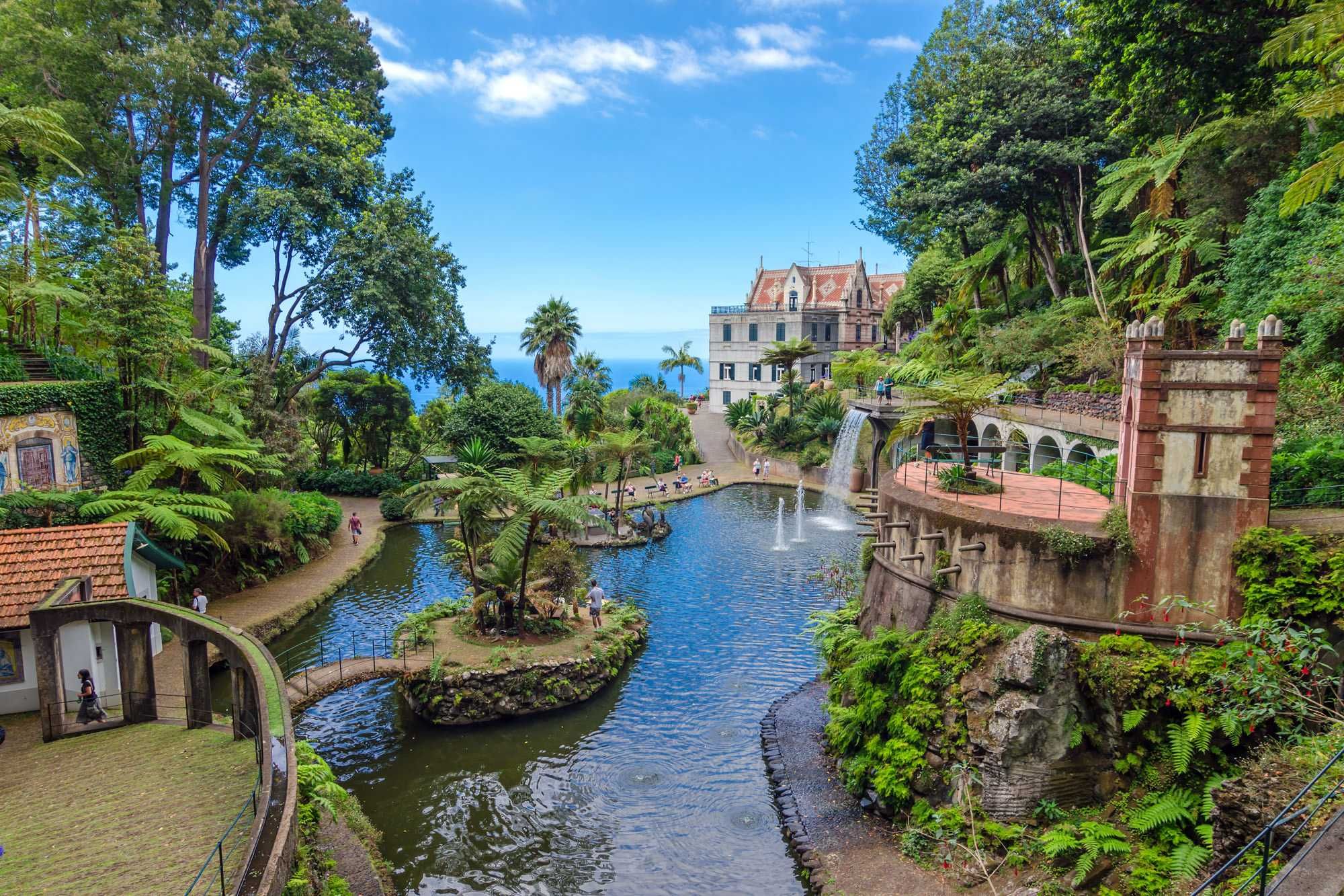 MADEIRA TROPICAL - Madeira e Porto Santo em Panoramas e Festas