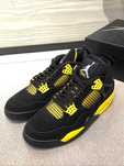 Jordan 4 Retro Thunder R.43