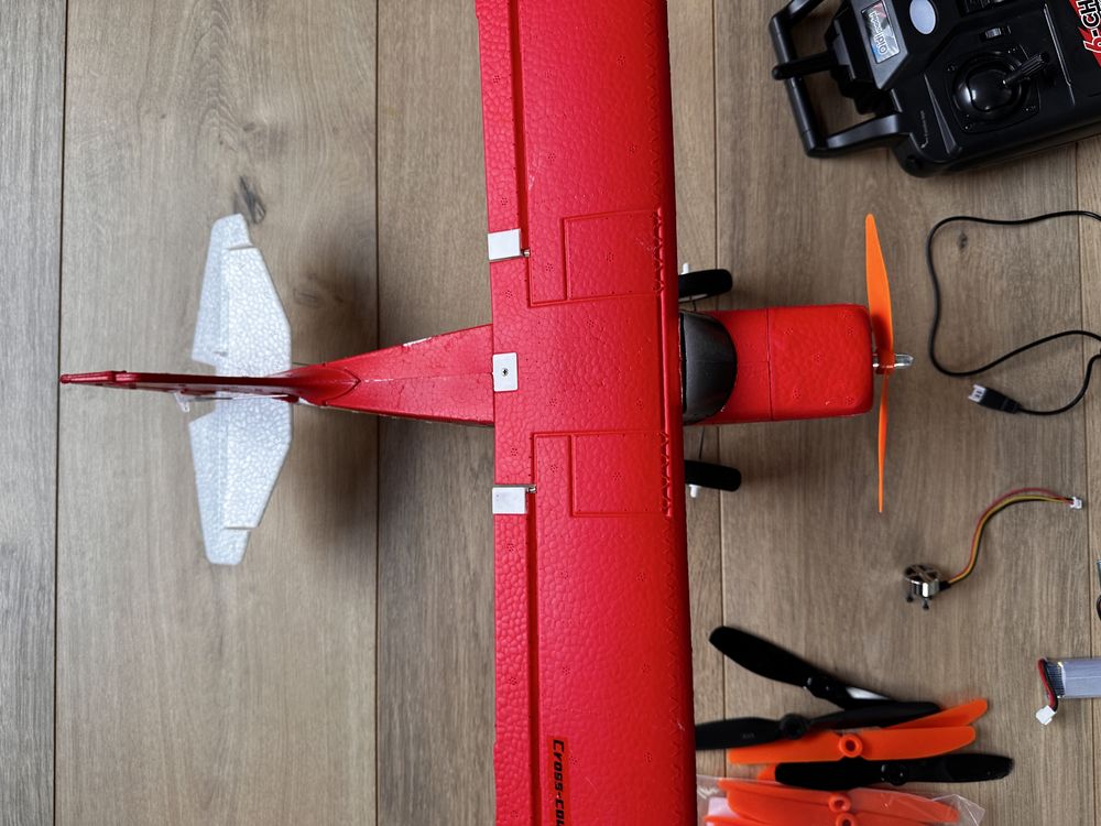Samolot RC Qidi560 Moore M7 - duży zestaw