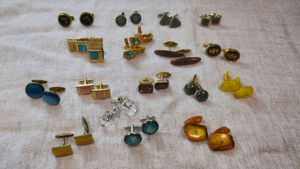 Бижутерия , брошки , кольца, запанки