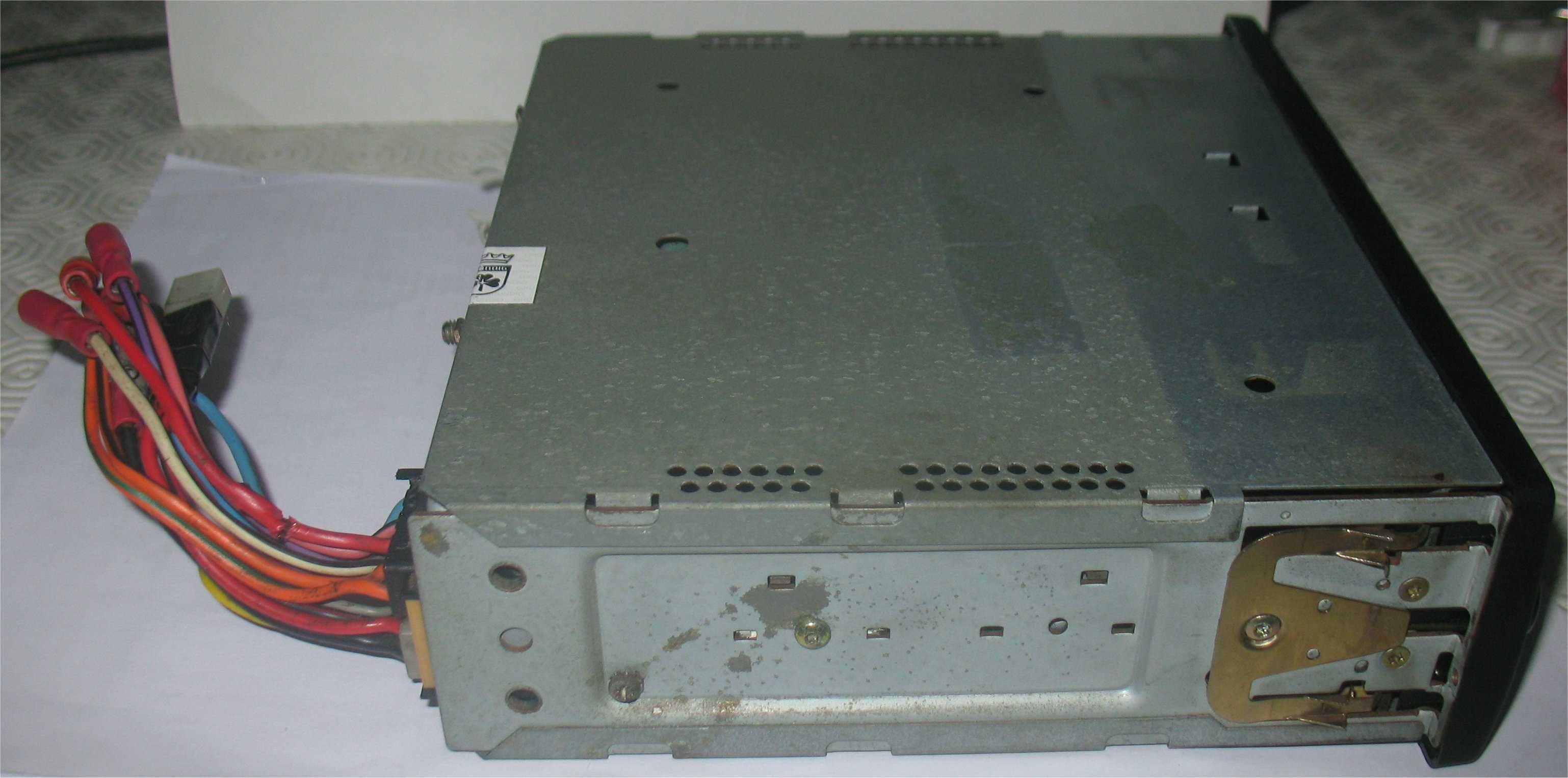 Auto-Rádio Grundig Autostore 1100 VD