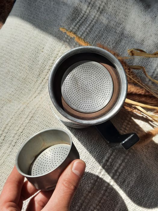 Włoska aluminiowa kawiarka VEV moka barista włochy vintage unikat