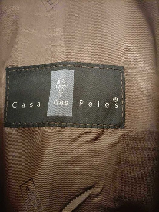 Casaco em pele Tam-38