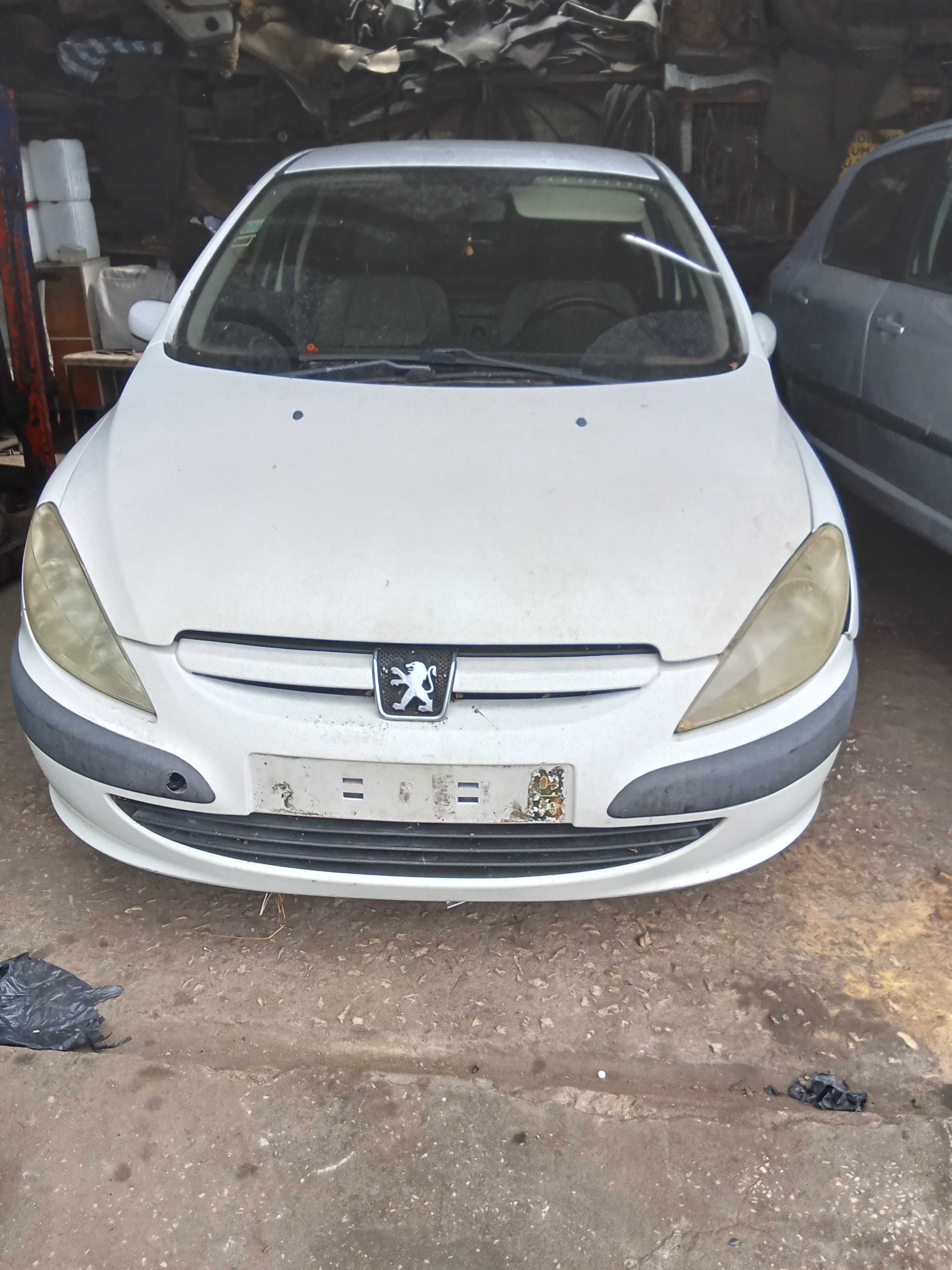 Peças Peugeot 307 de 2008.carro completo,só vendo as peças