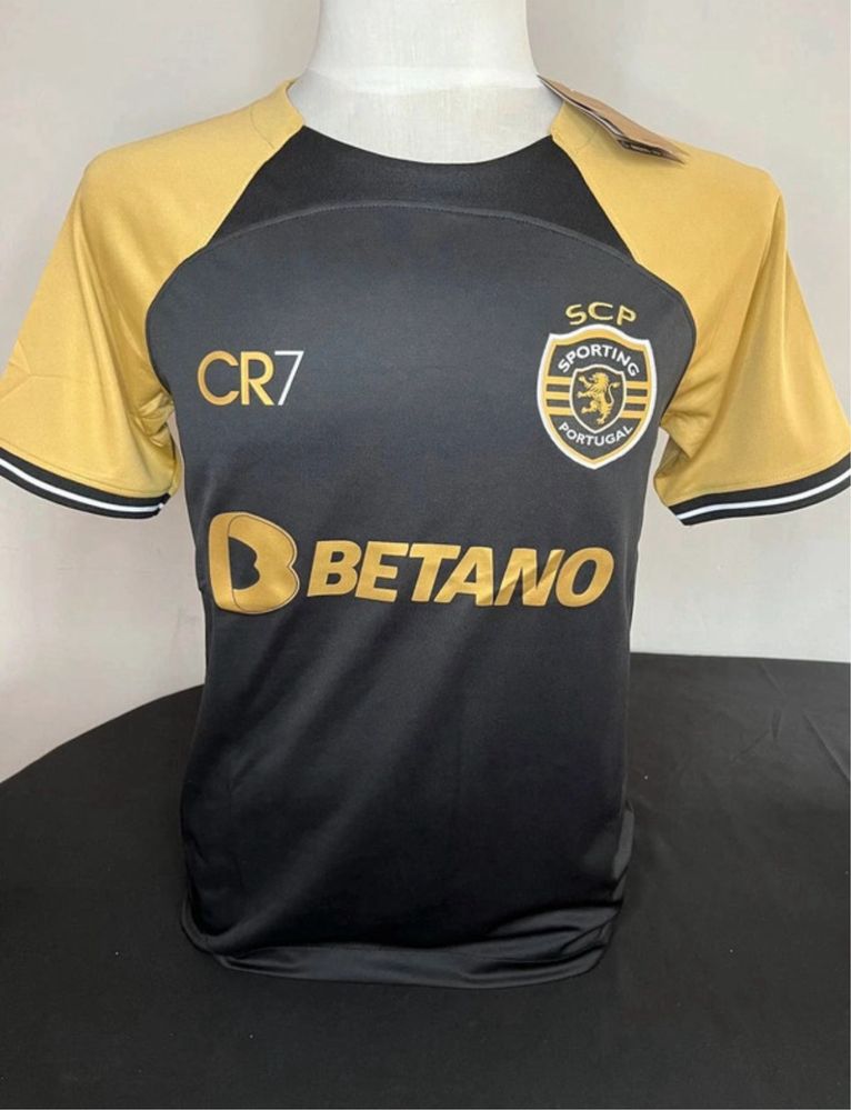 Camisola Sporting x CR7 (Tamanho S)