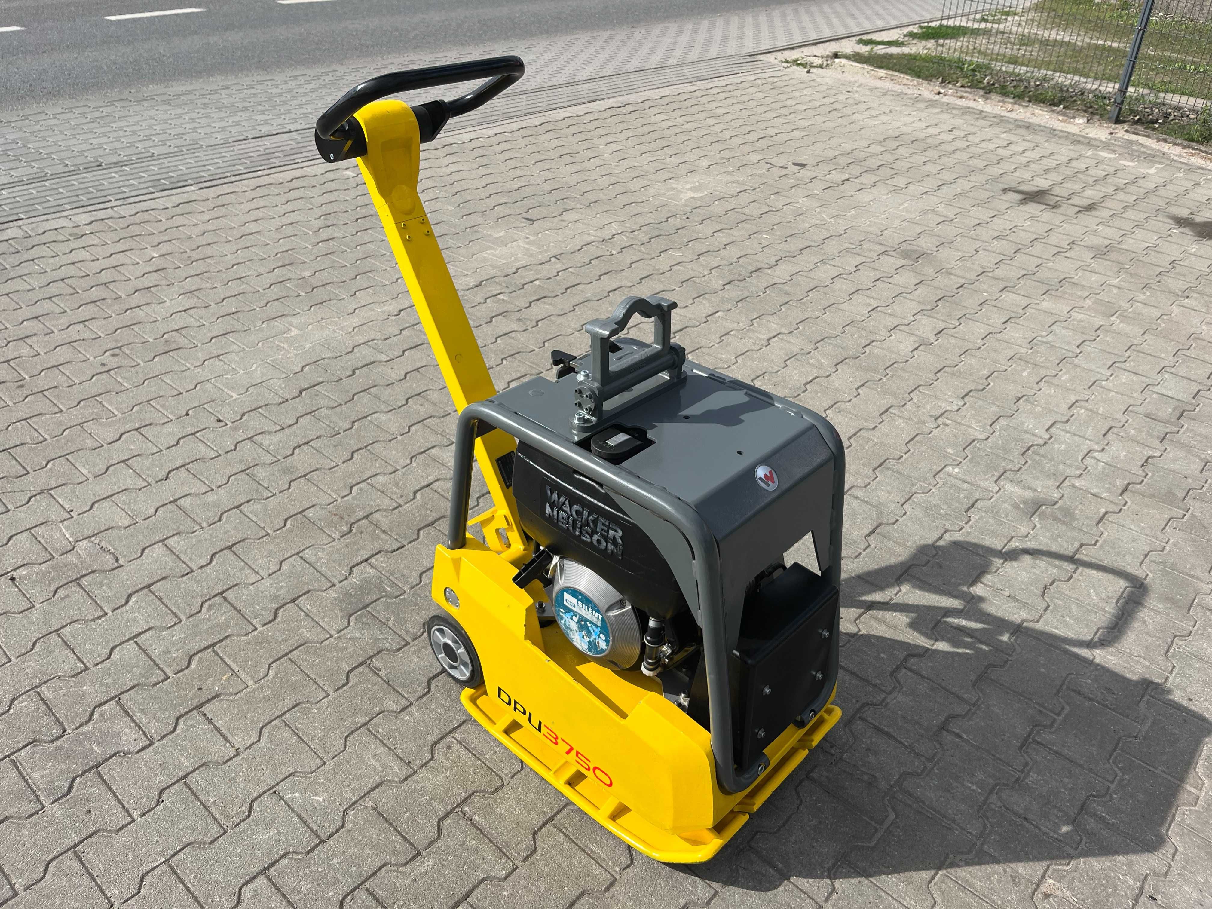 Zagęszczarka rewersyjna ubijarka Wacker Neuson DPU 3750Hets, Gwarancja