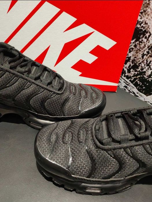 "Buty Trampki" Nike_Air_Max_TN_Plus_Black_R.36