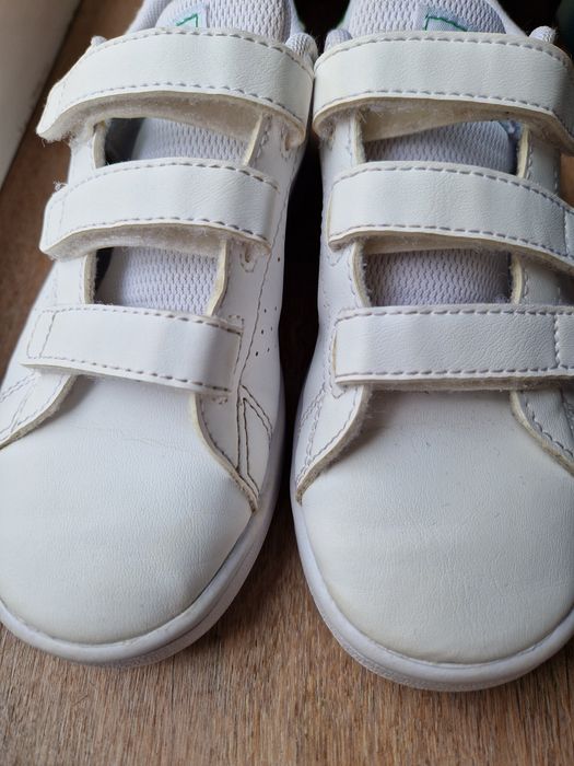 Кросівки adidas 30р