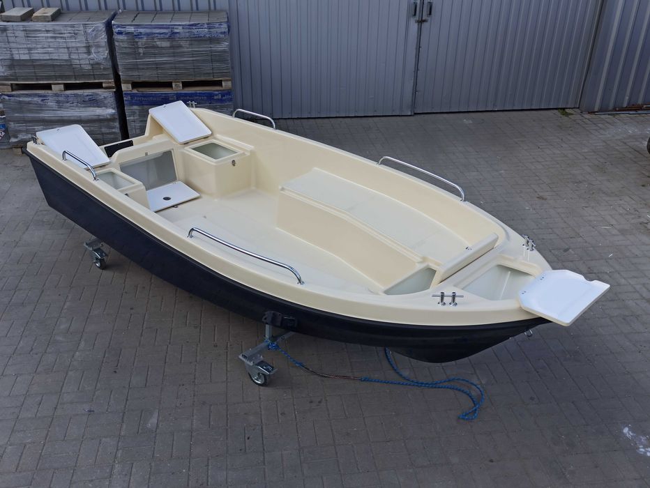 łódź łódka wędkarska motorowa Romana 430 dwupłaszczowa, 5 schowków