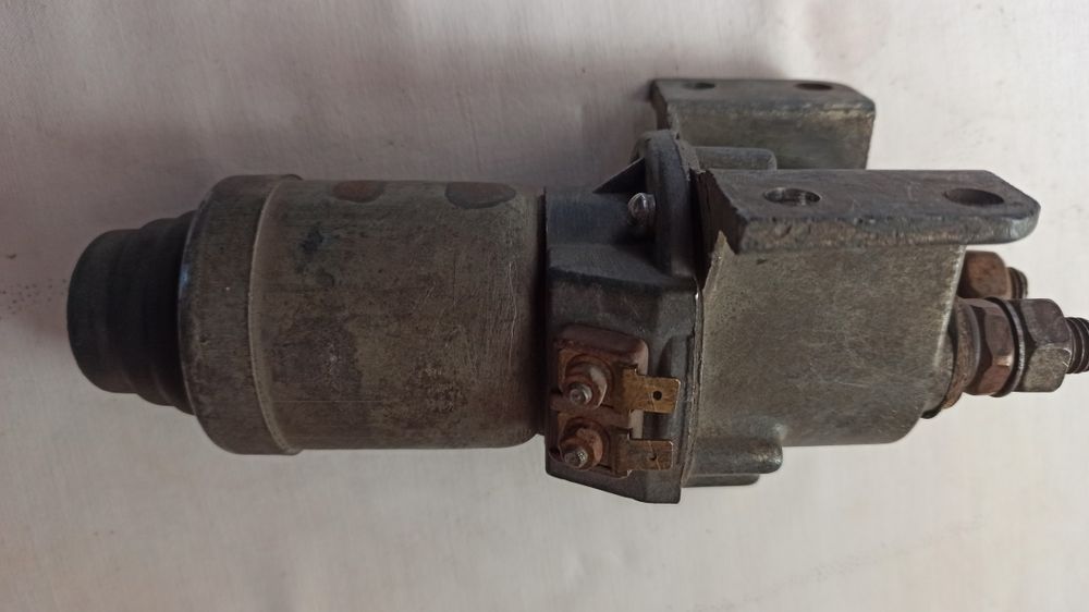 Выключатель массы 12-24 в.