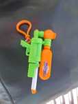 Nerf pistolet na wodę brelok