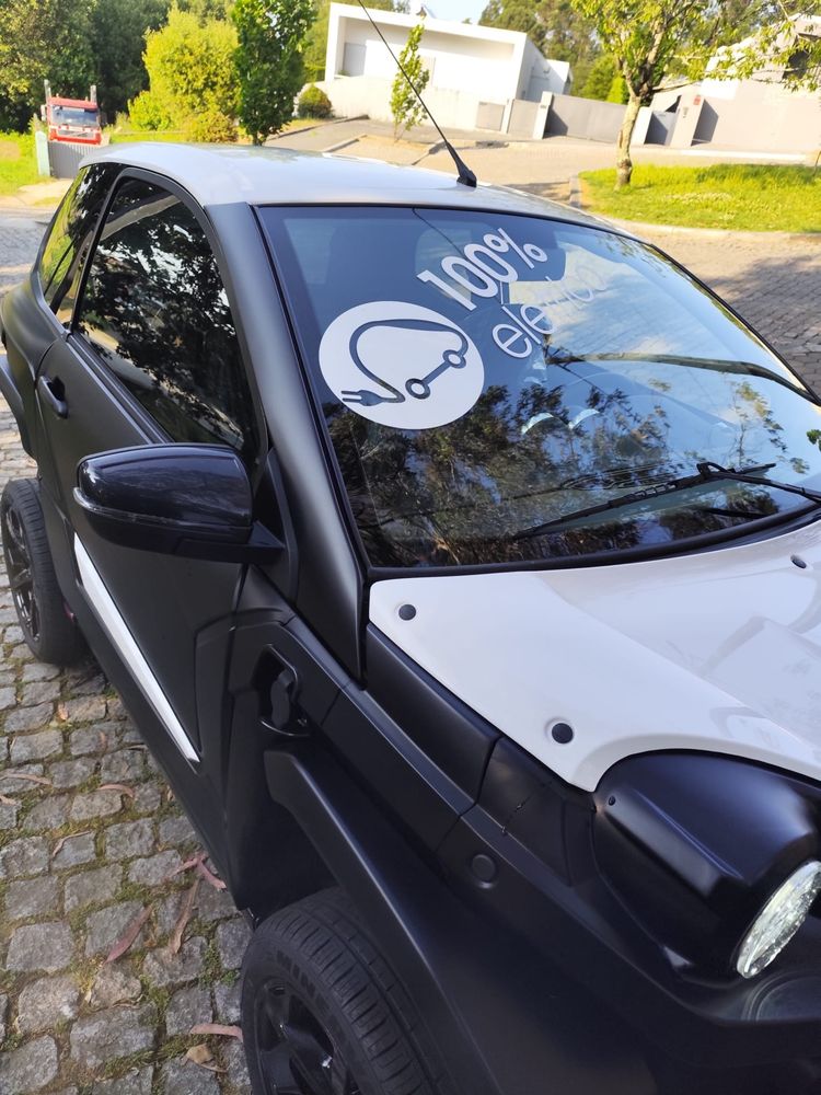 Aixam Scouty Novo- Microcarro