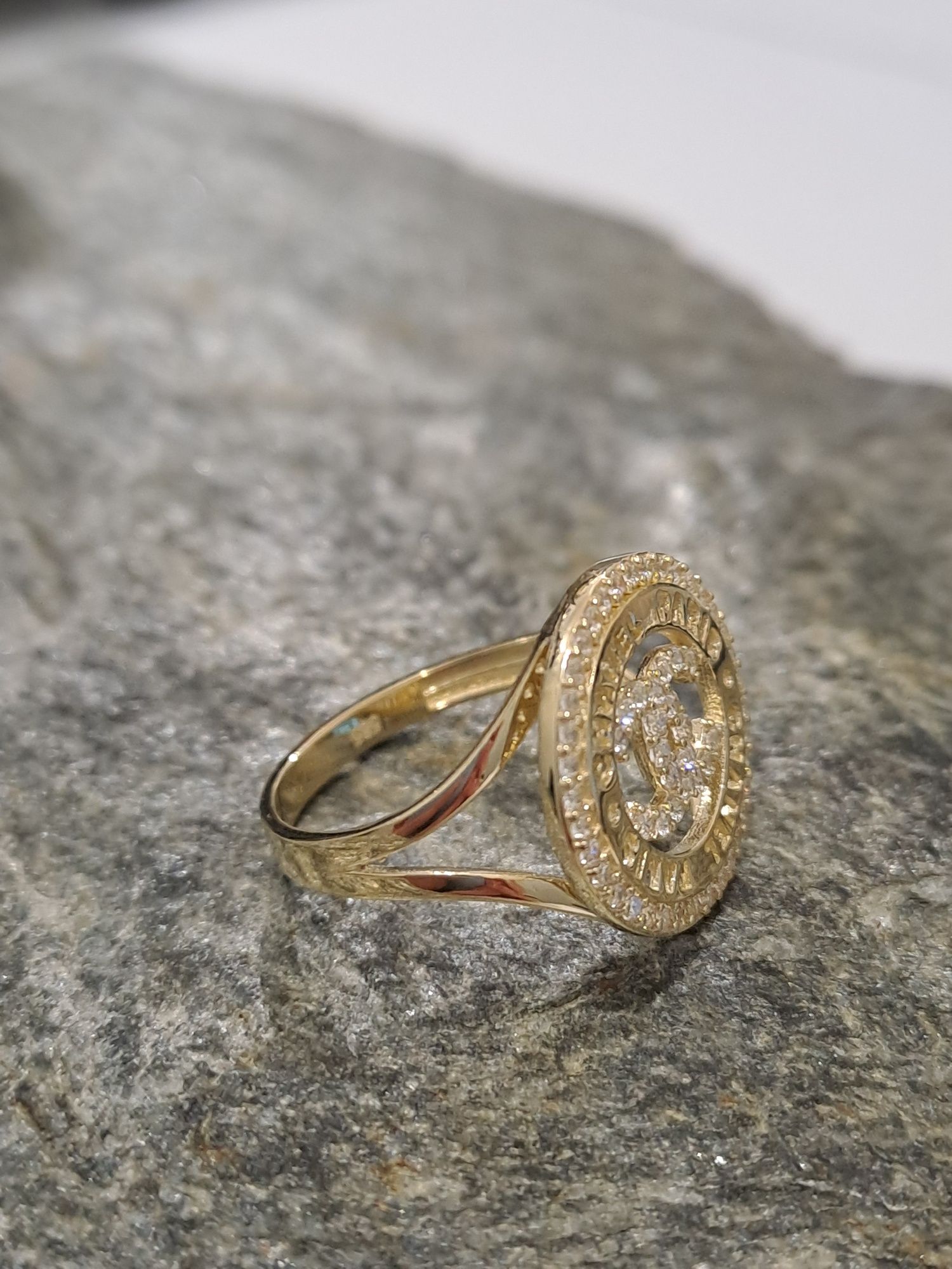 Złoty pierścionek Chanel Okrągły 585 Nowy roz.20