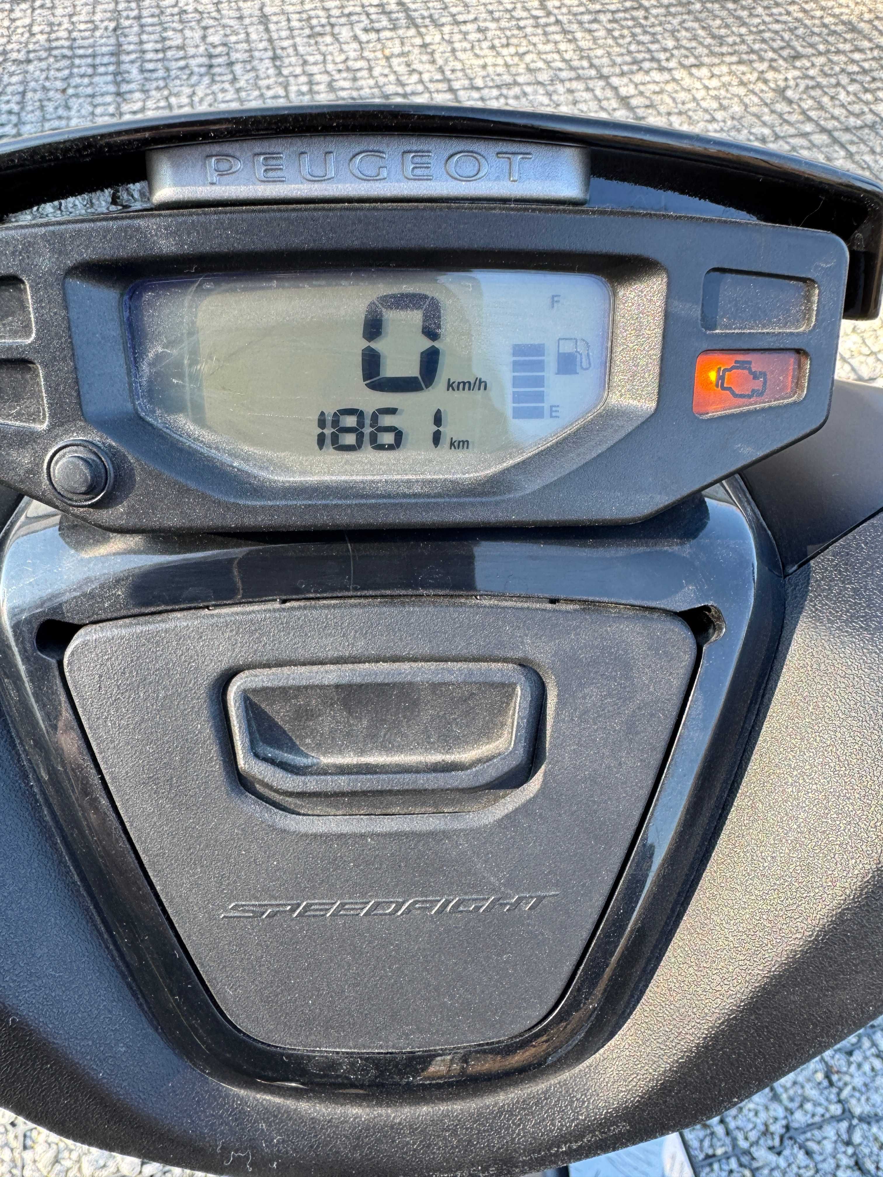 Peugeot SpeedFight 4 49cm3