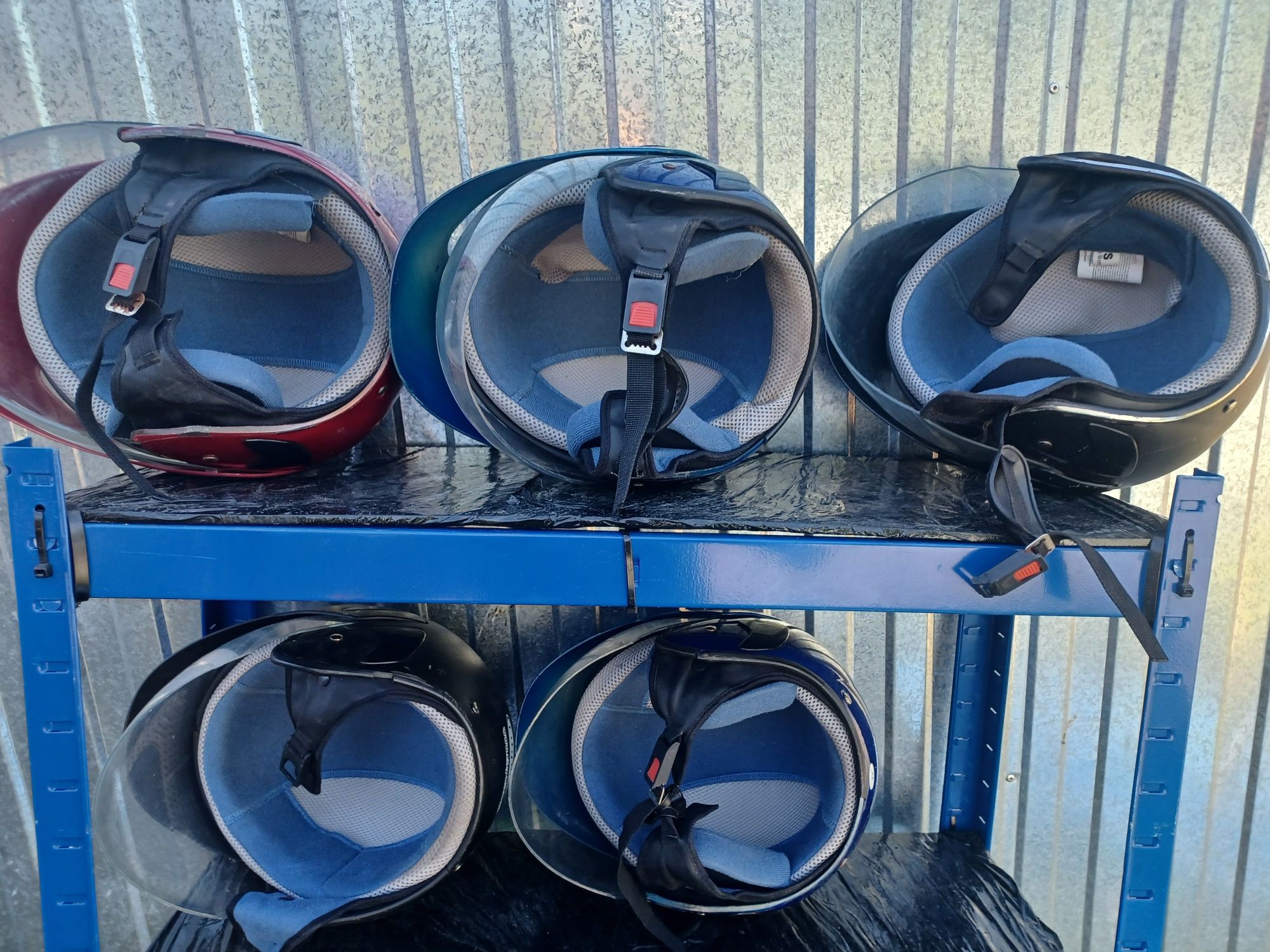 Zestaw Pakiet Kaskow 6 Sztuk Kask Skuter Motocykl Quad Motor  Wysyłka