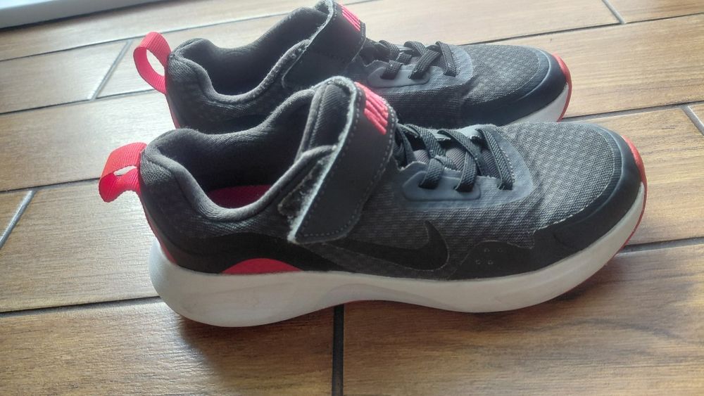 Buty marki Nike rozmiar 32