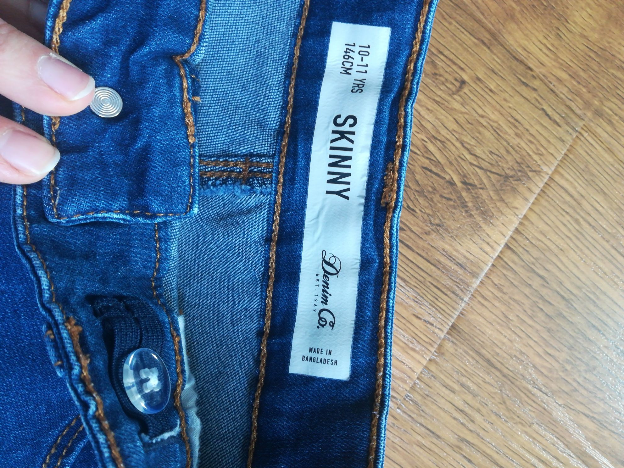 Jeansy skinny r. 146