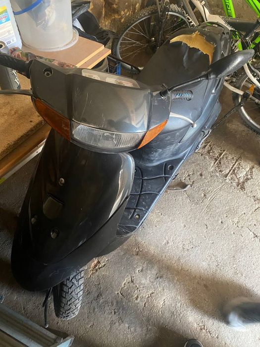 Мопед Suzuki lets 2