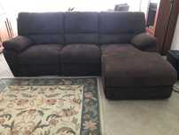 Sofá com chaise longe