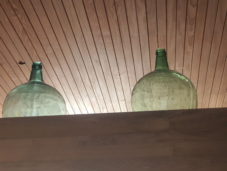 Garrafões de vidro antigos