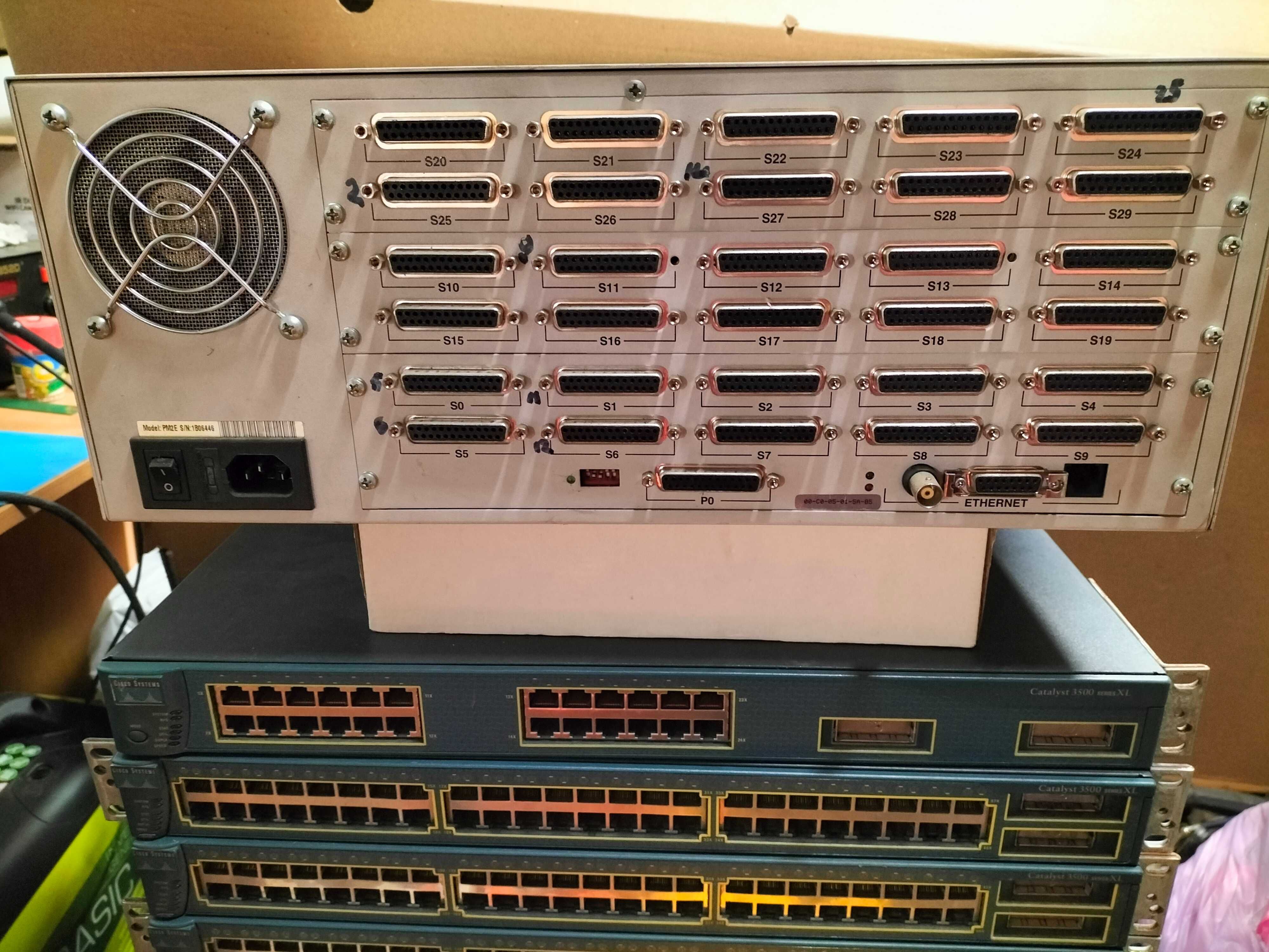 Livingston Portmaster 2E сервер Dialup-доступа в интернет - ретро