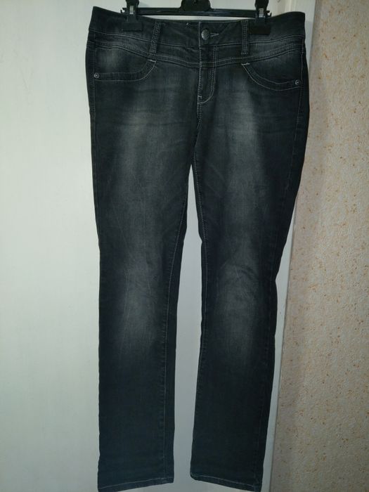 Джинсы женские серые Esprit 29/32