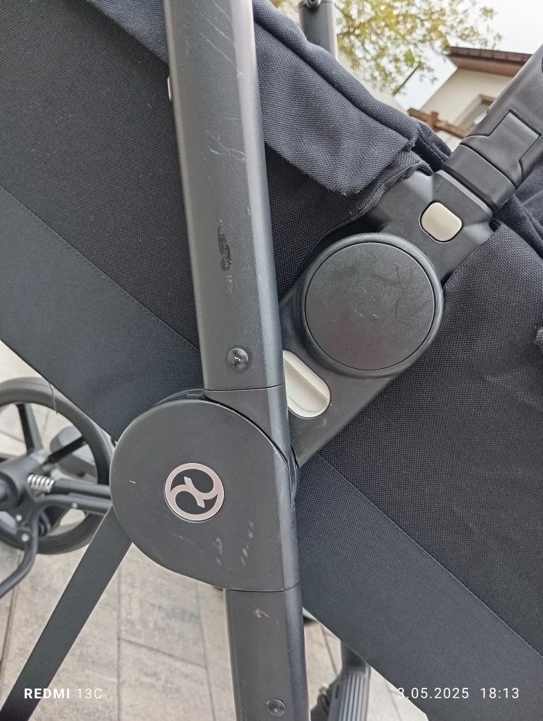 Cybex Balios S 2w1 + nosidełko