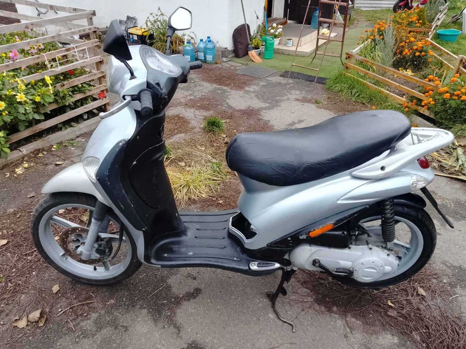 Скутер Piaggio liberty 70сс