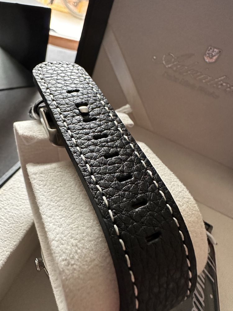 Adriatica. Zekarek. Pilot. Quartz. Swiss made