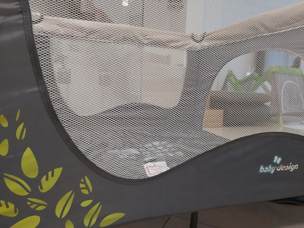 Duży kojec baby design z torbą i materacem baby design