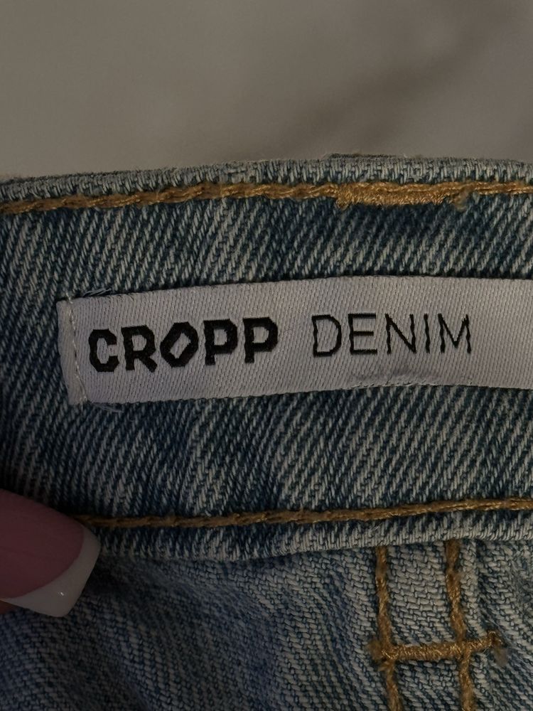 Джинсові шорти зі стразами, Cropp