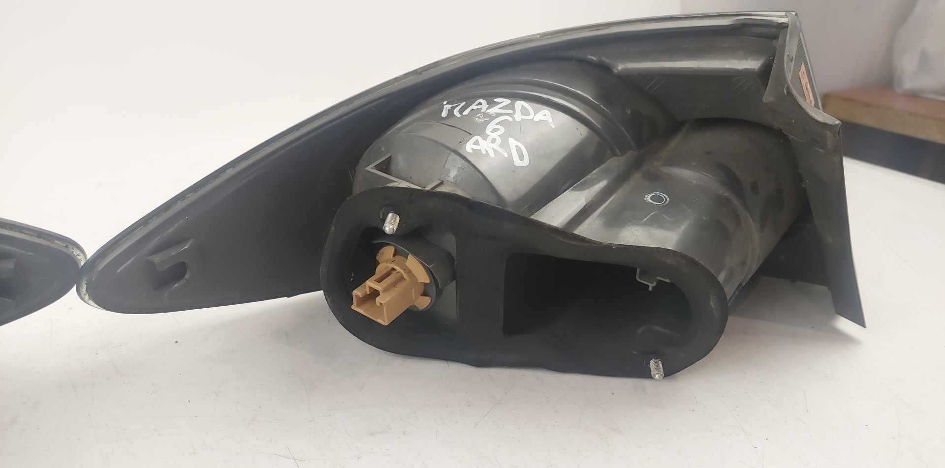 Lampa Lewa/Prawa Tylna Tył w Błotnik Mazda 6 I Lift 05r Europa