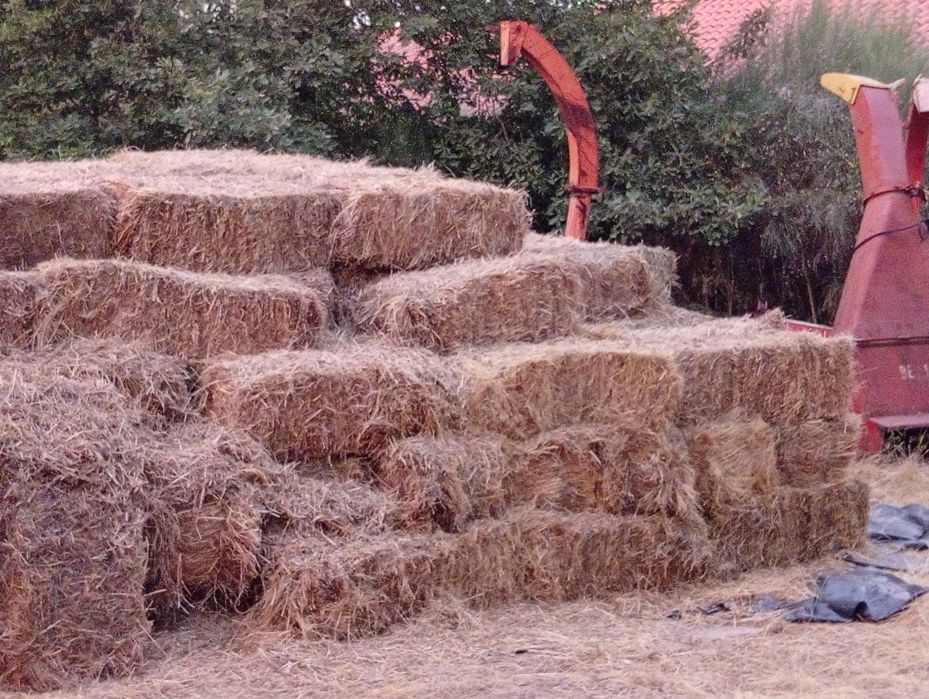 Vendo fardos a unidade