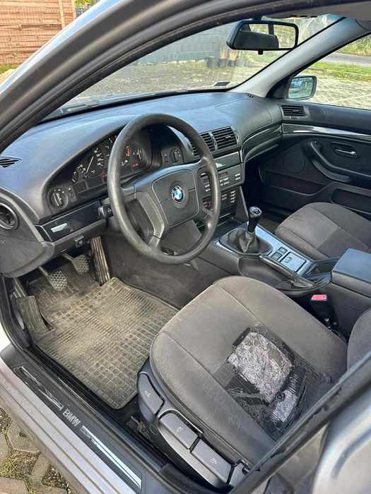 BMW e39 SEDAN M52B28 od 9 lat jeden właściciel