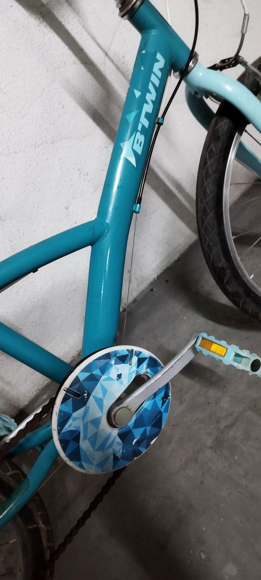 Bicicleta criança Btt da Decatlhon roda 20  6 - 9anos