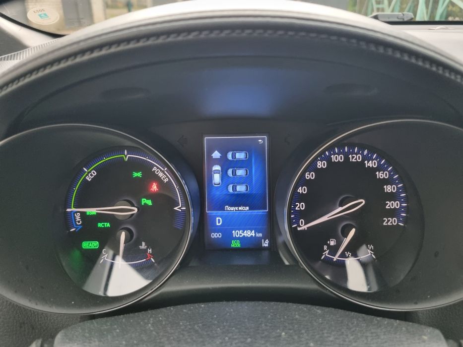 Toyota C-HR 2019 гибрид