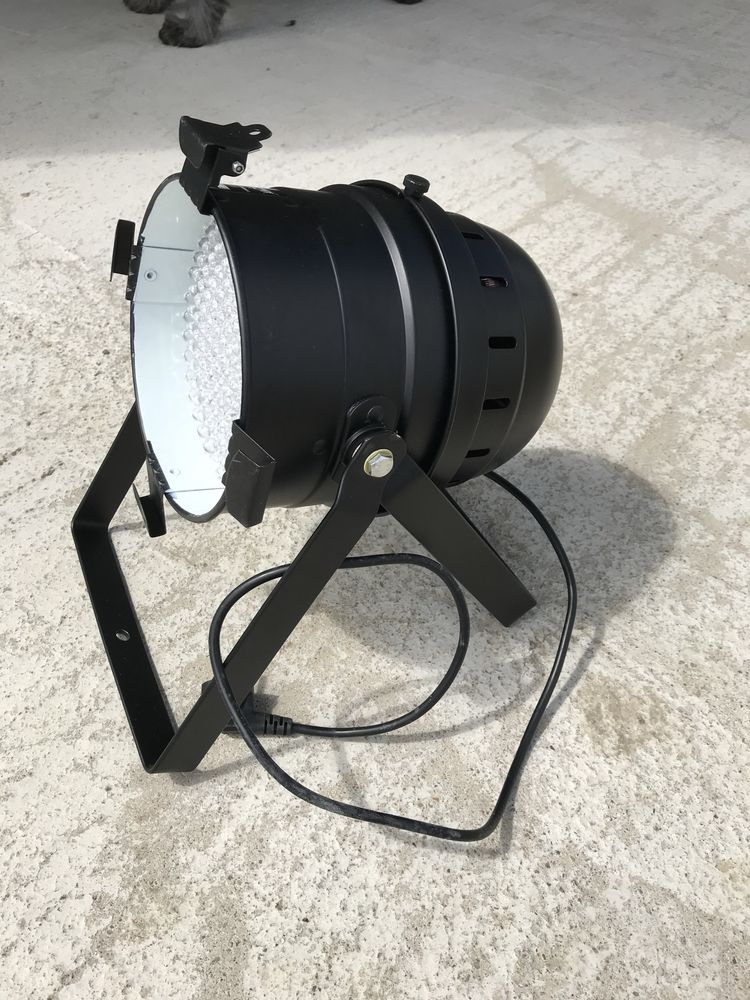 Reflektor LED PAR 64
