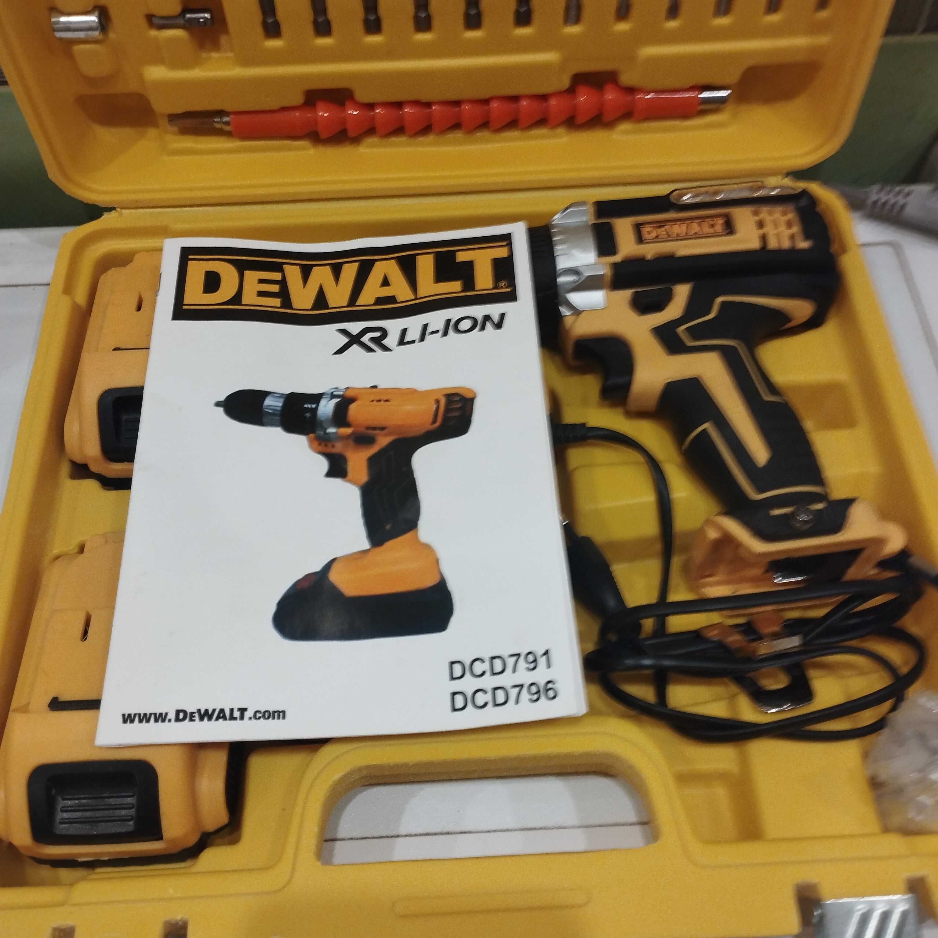 Щуроповерт DeWalt