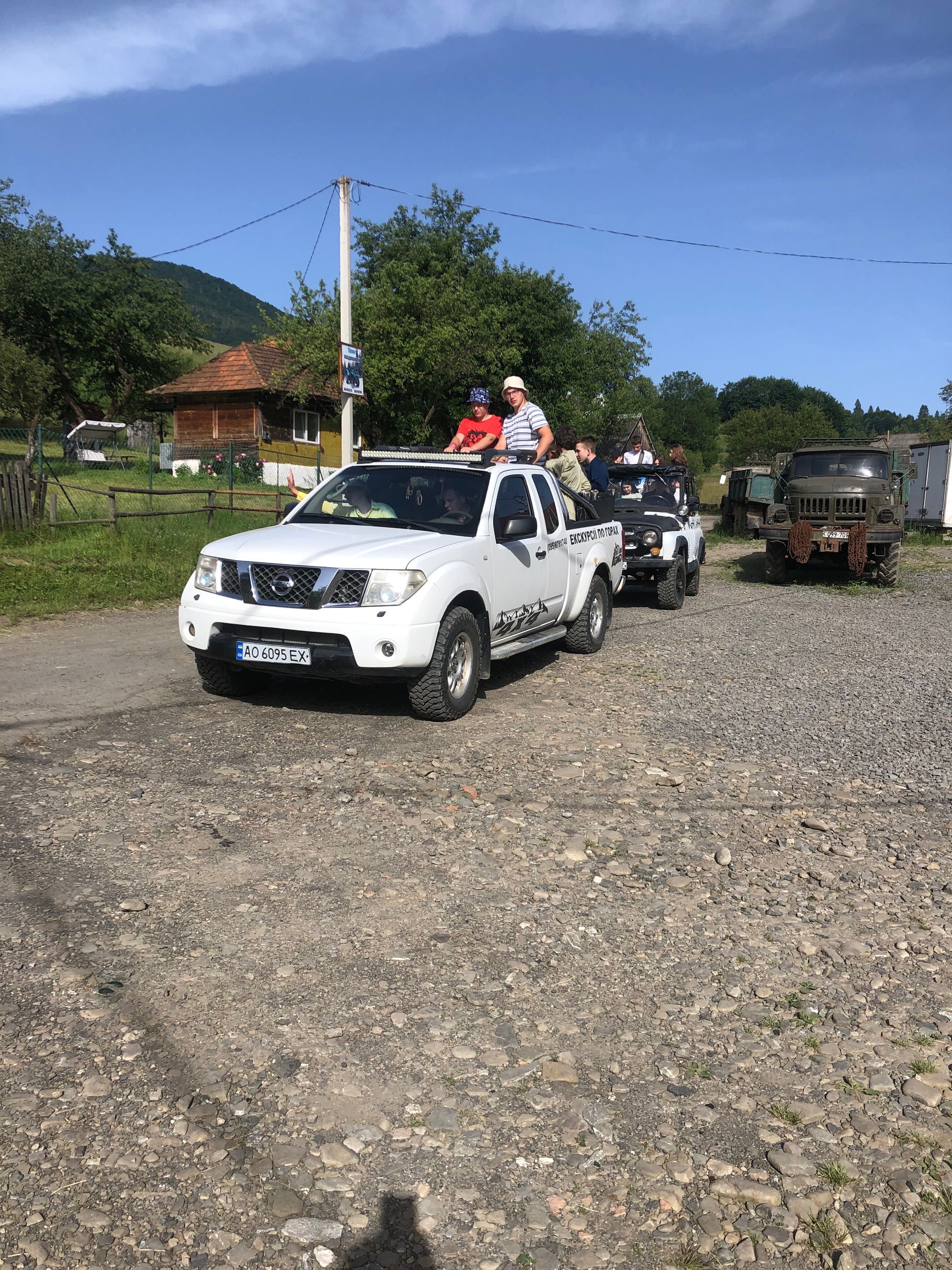 Екскурсії Горами на Джипах Джипінг