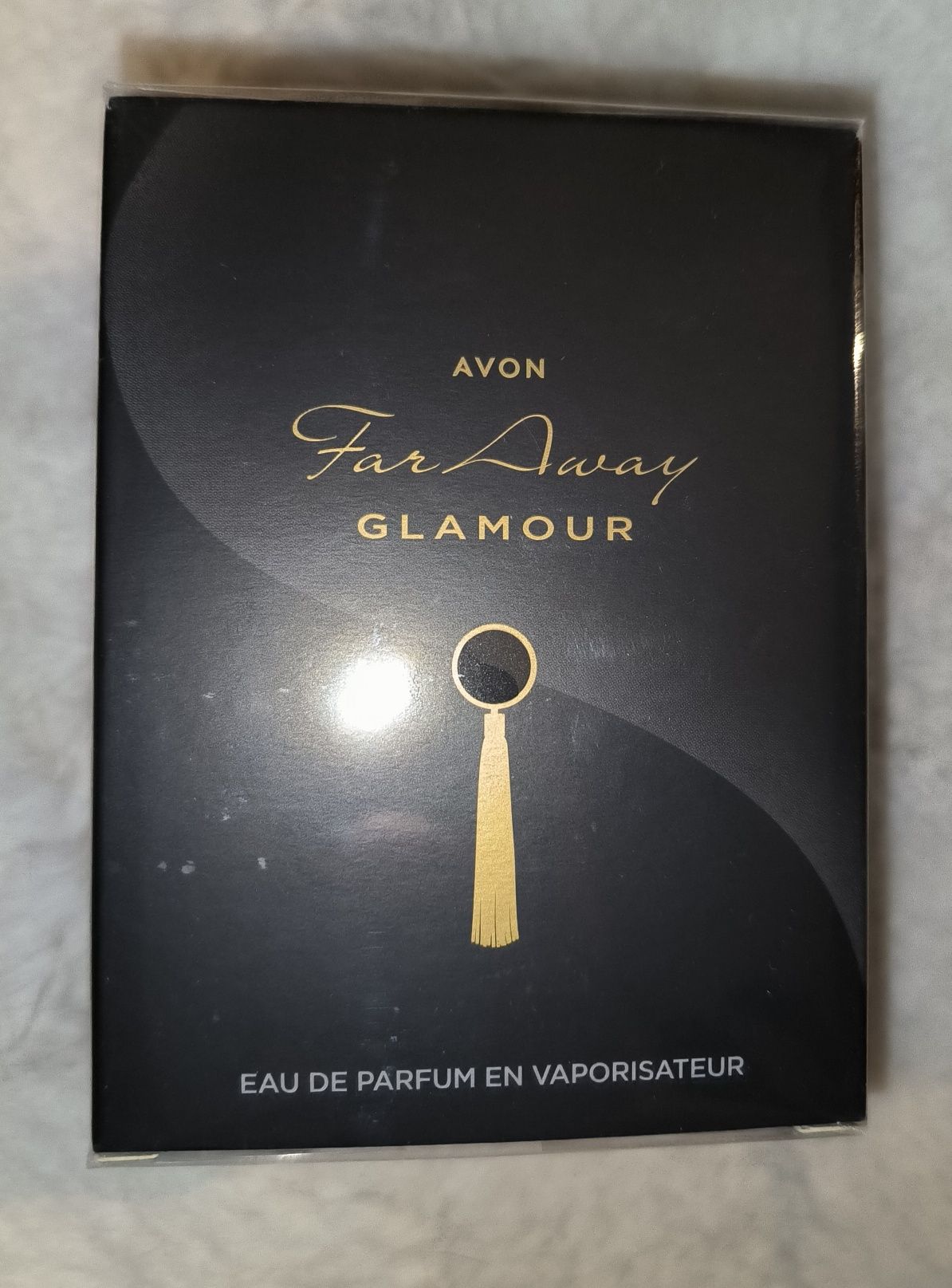 Nowe perfumy Avon damskie Far Away Glamour 50ml