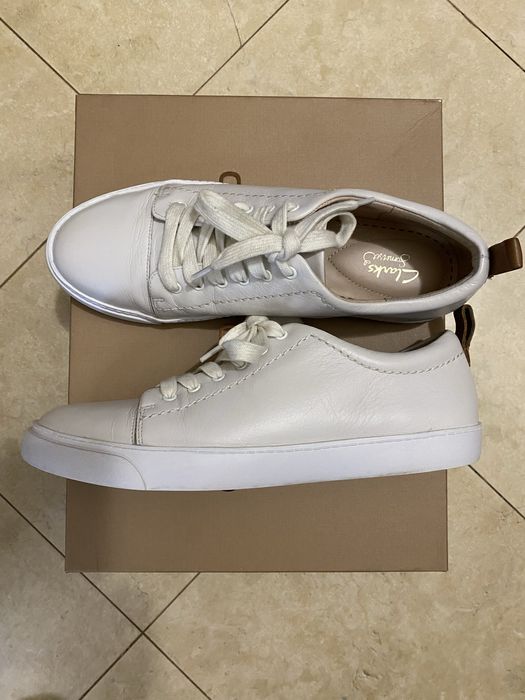 Белые кожанные кеды Clarks 39 р